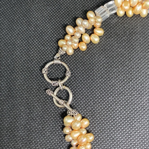 Gorgeous moonstone pearl crystals w/a Swarovski large Crystal. 925 Sterling Slvr - Picture 3 of 7